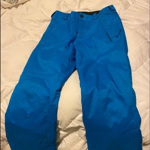 Snowboard pants